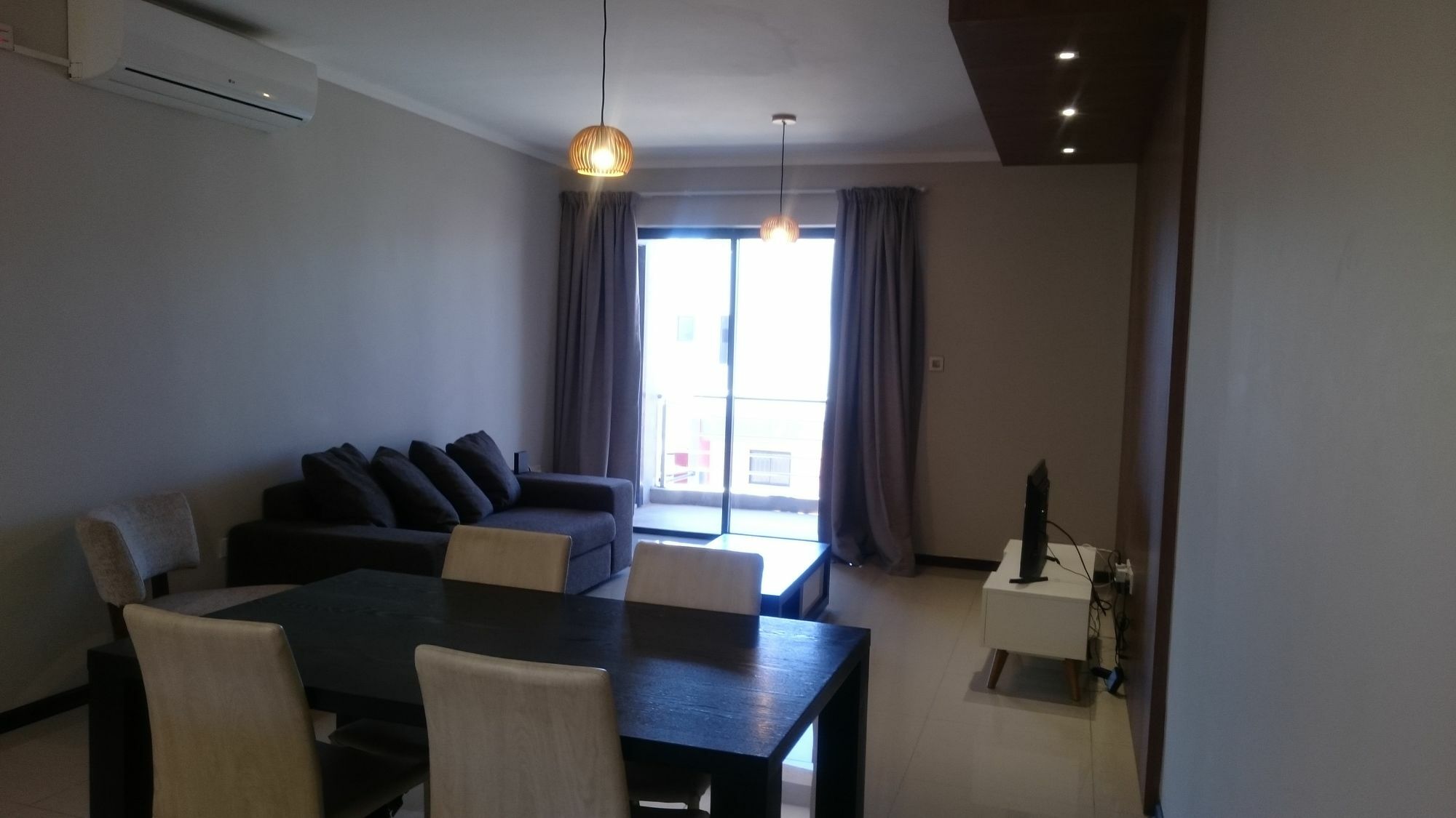 Lifestyle Apartments Gaborone Esterno foto