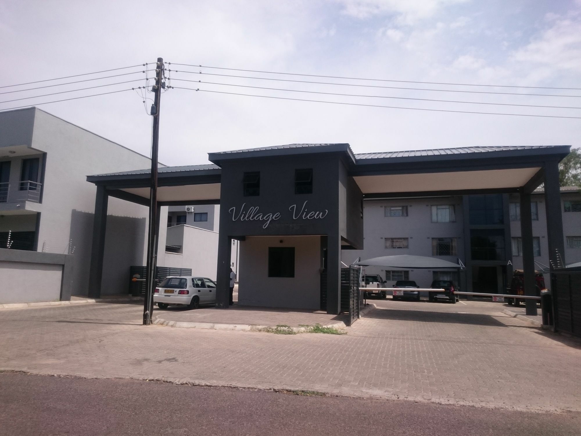 Lifestyle Apartments Gaborone Esterno foto